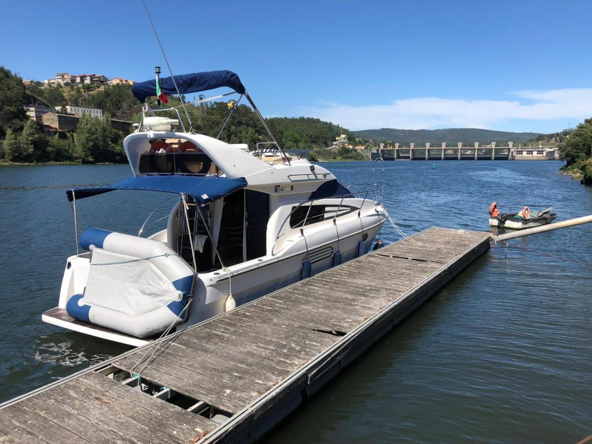 Hotel Aquadouro Yacht Radames - Sleep Boat Experience Castelo de Paiva Exterior foto