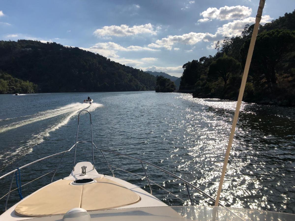 Hotel Aquadouro Yacht Radames - Sleep Boat Experience Castelo de Paiva Exterior foto