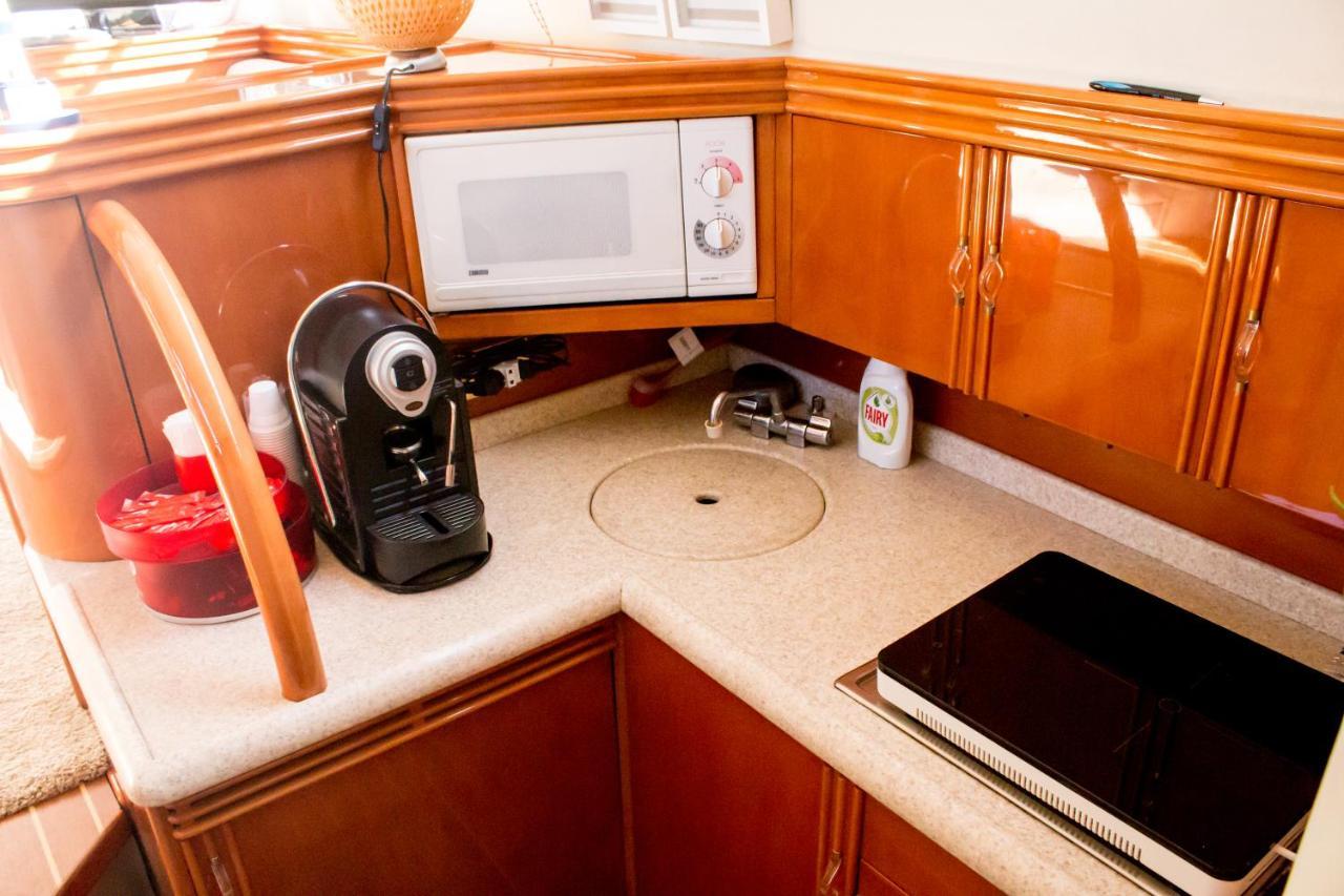 Hotel Aquadouro Yacht Radames - Sleep Boat Experience Castelo de Paiva Exterior foto