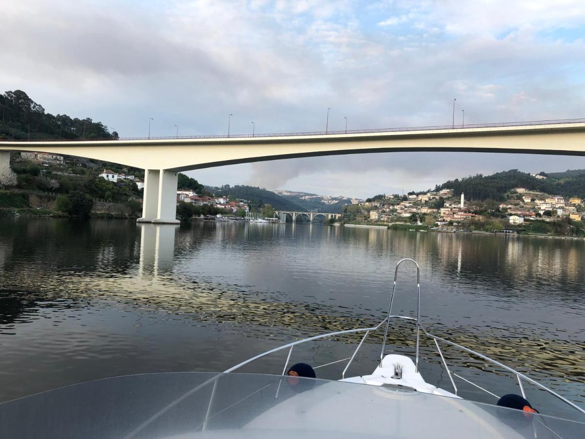 Hotel Aquadouro Yacht Radames - Sleep Boat Experience Castelo de Paiva Exterior foto