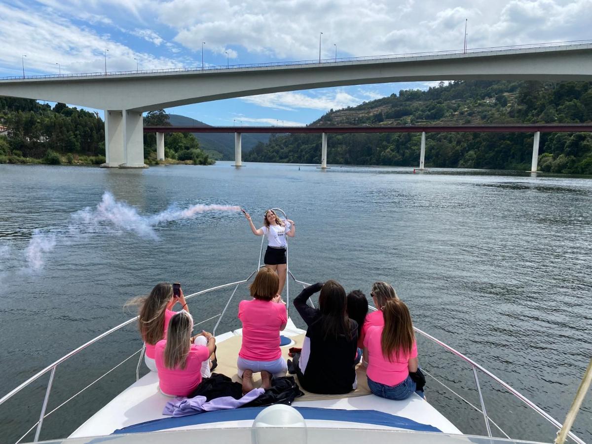 Hotel Aquadouro Yacht Radames - Sleep Boat Experience Castelo de Paiva Exterior foto